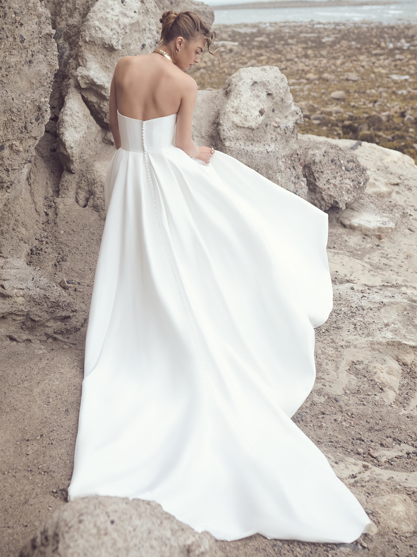 Zweites Bild des Brautkleids