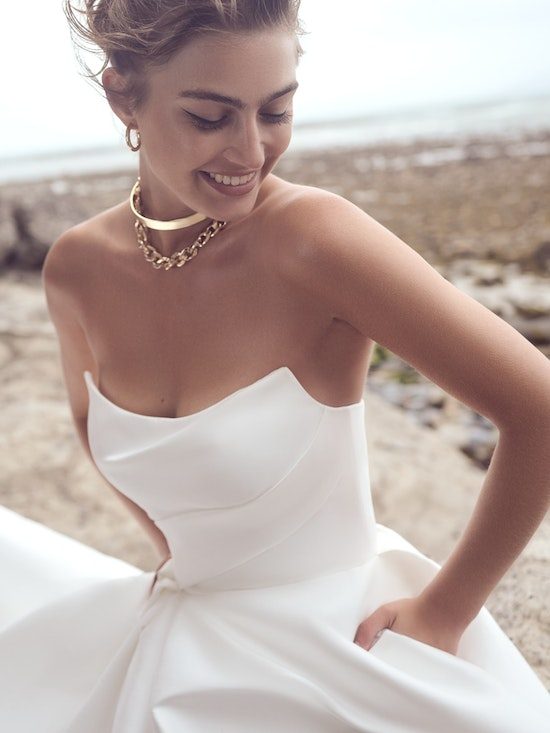 Brautkleid