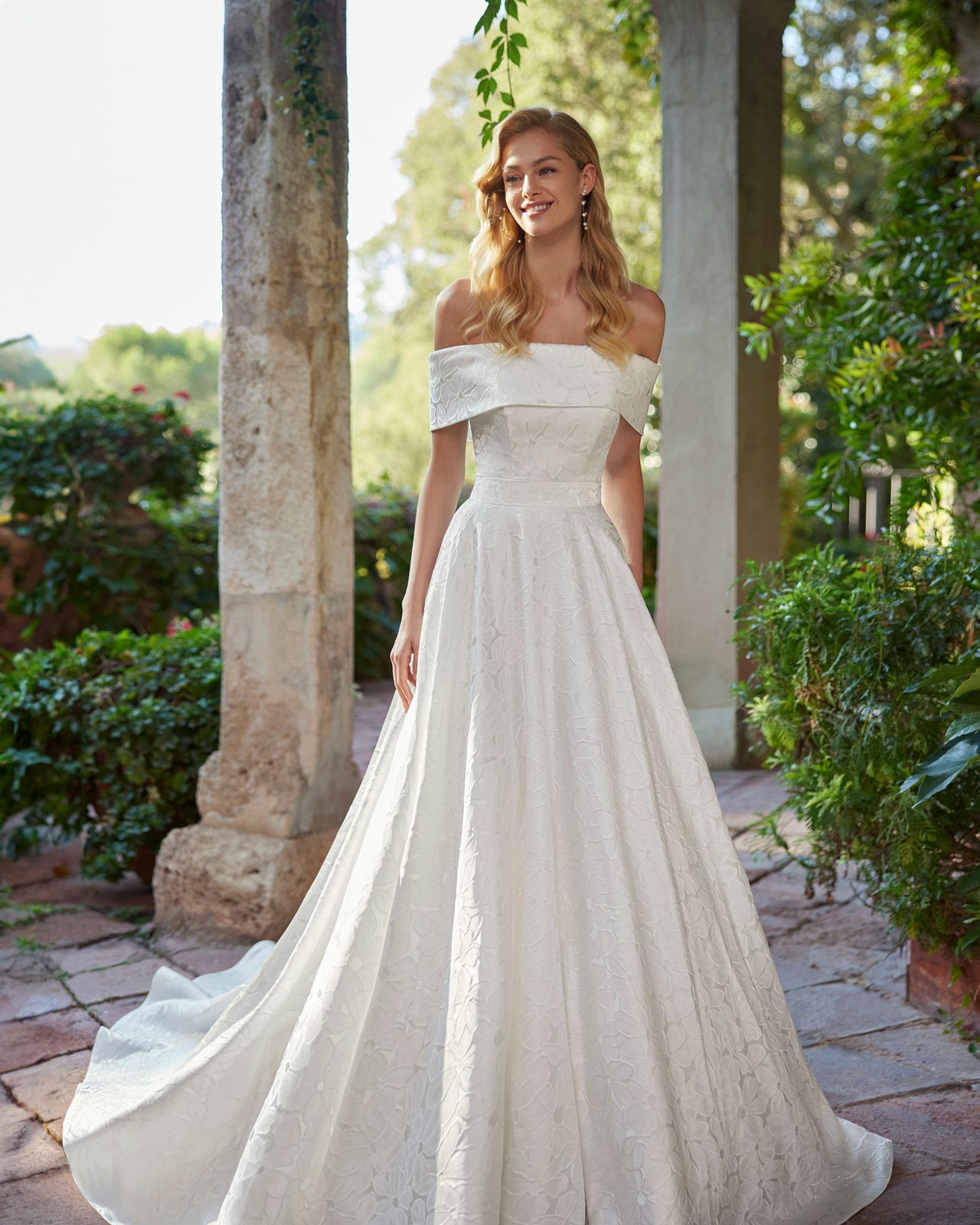 Brautkleid