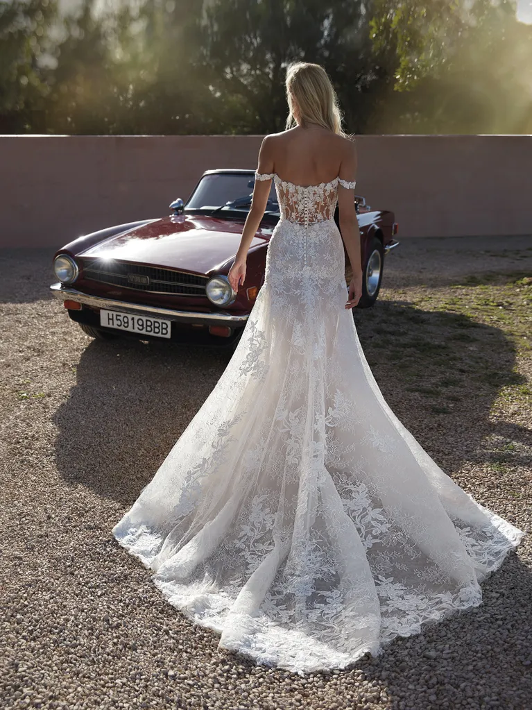 Brautkleid