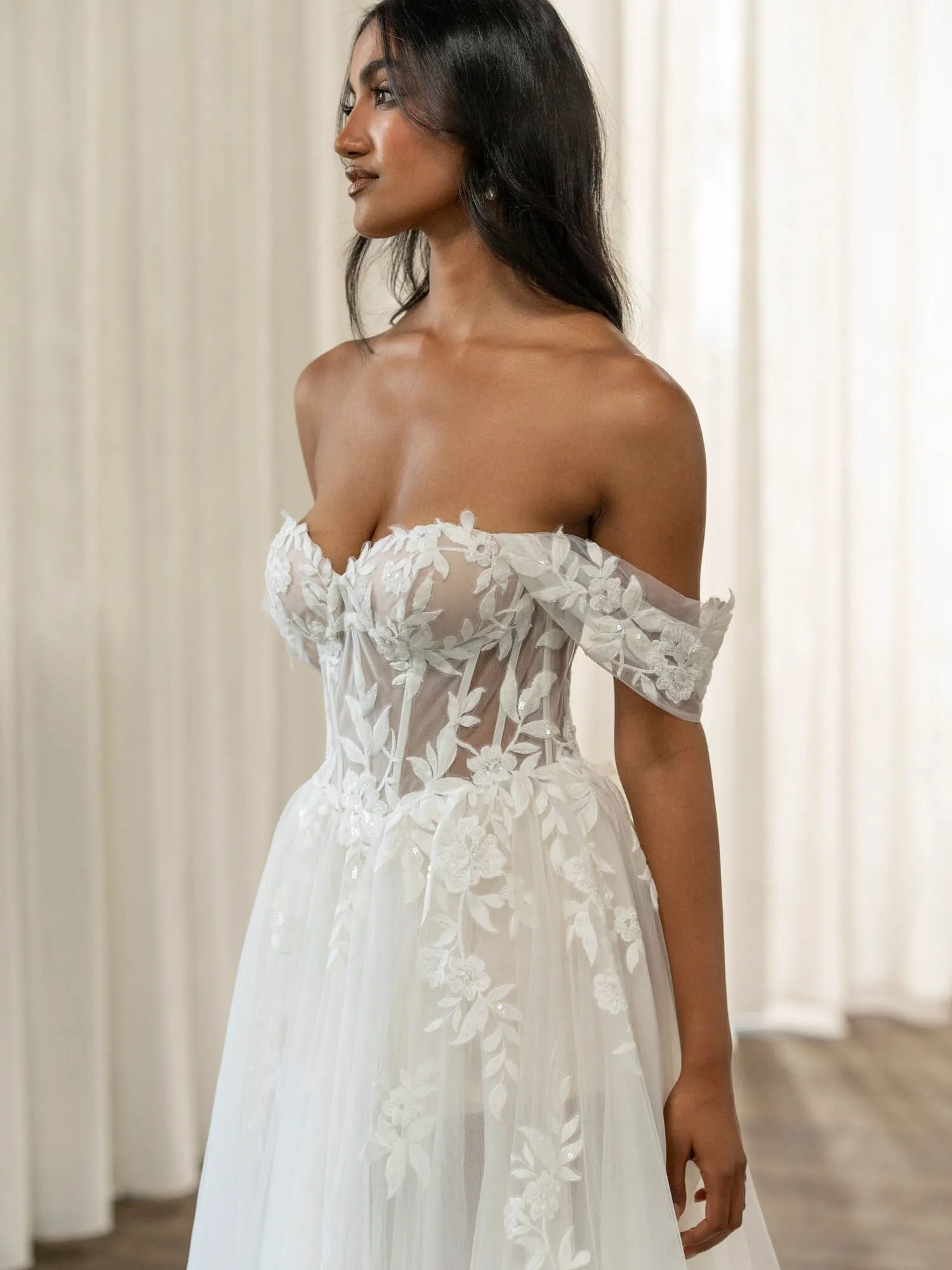 Brautkleid