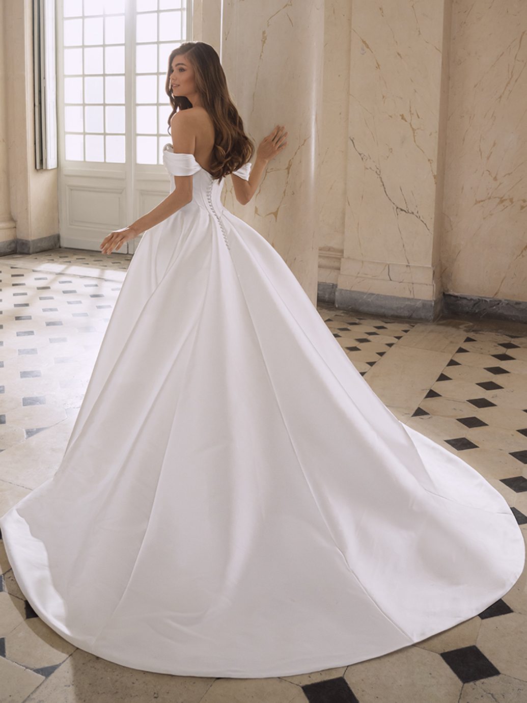 Brautkleid