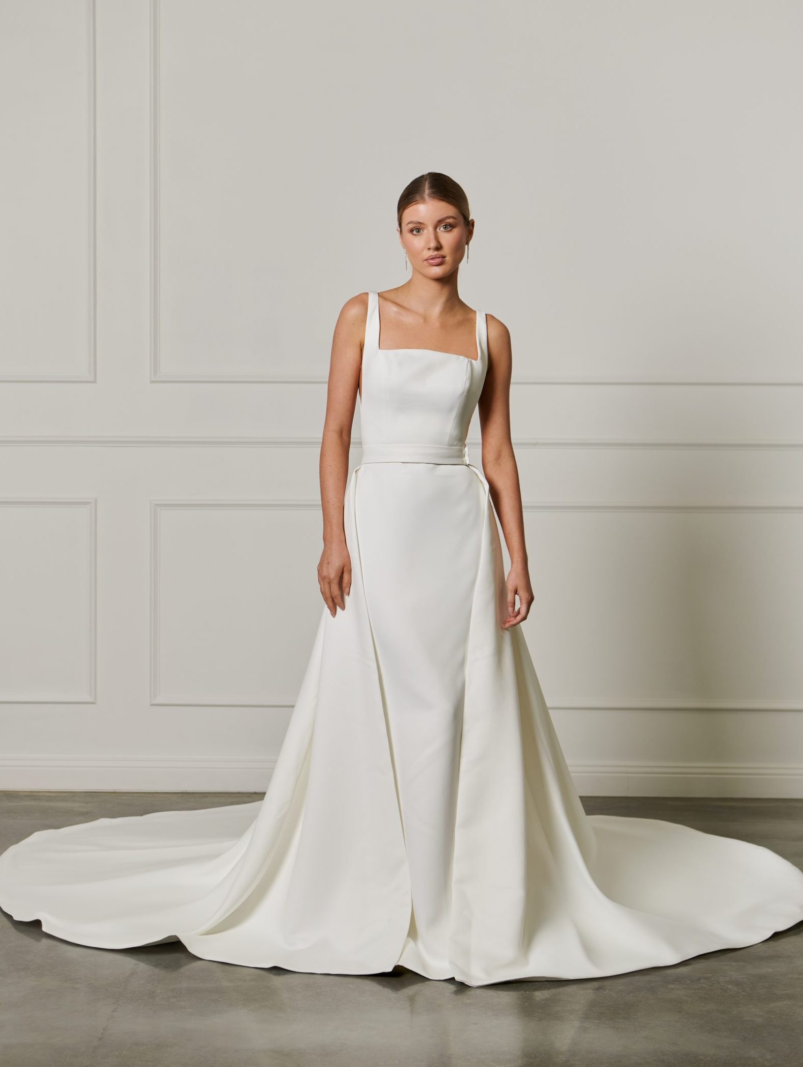 Erstes Bild des Brautkleids