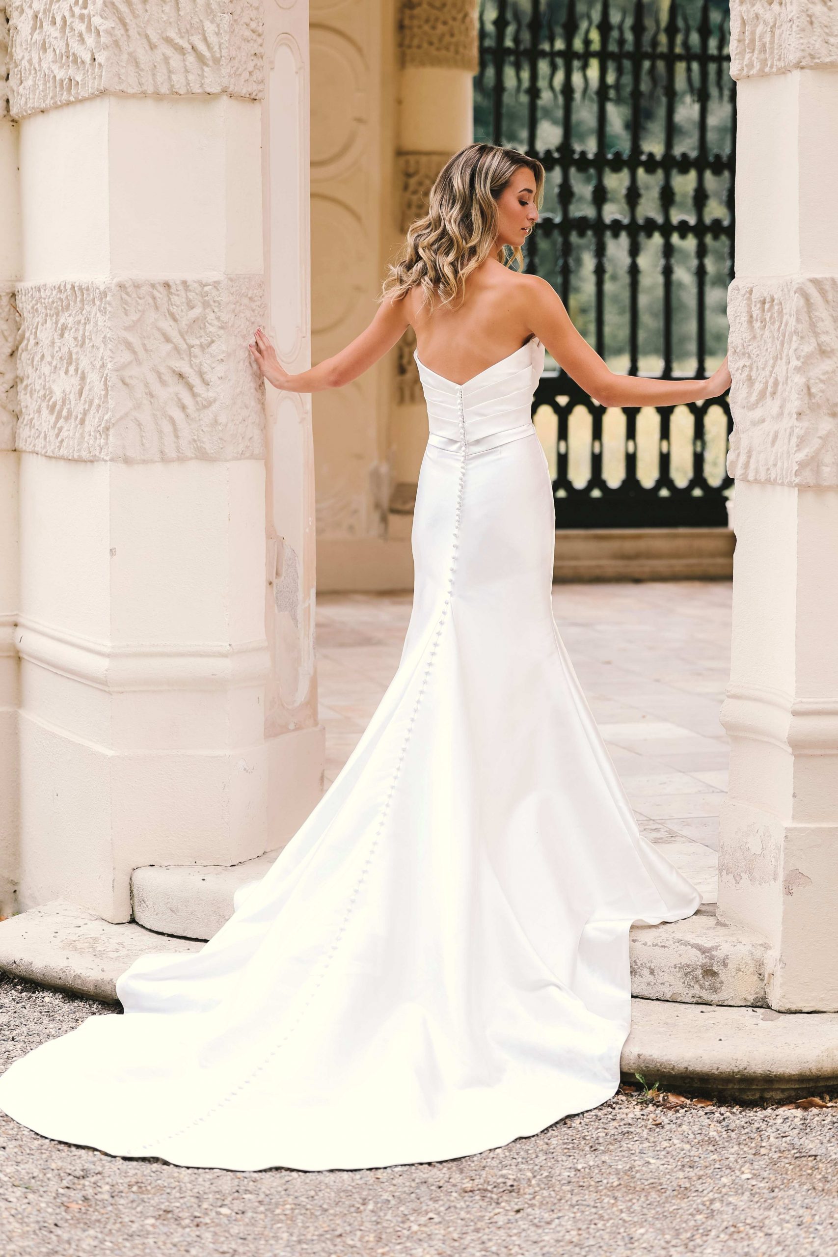 Zweites Bild des Brautkleids