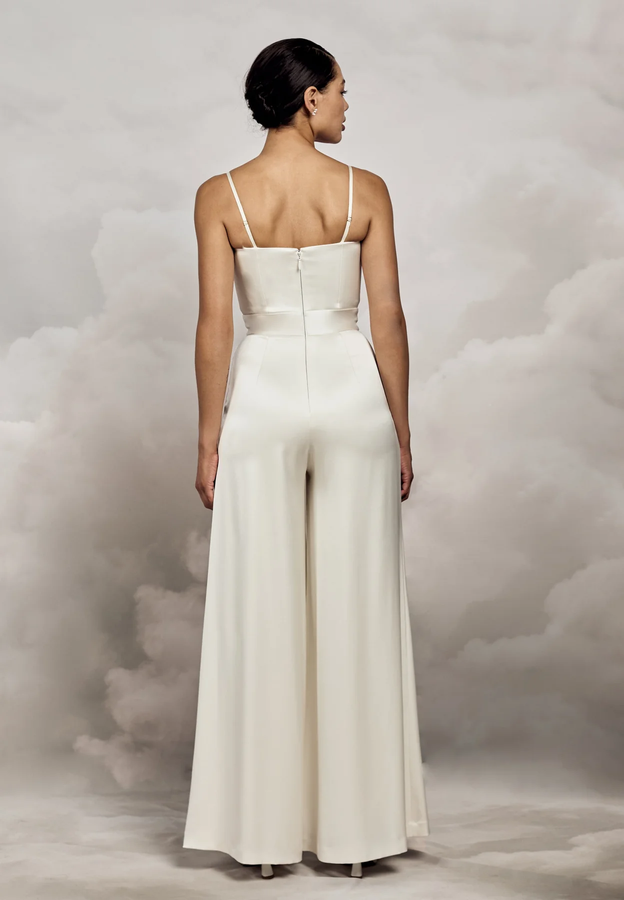 Zweites Bild des Brautkleids