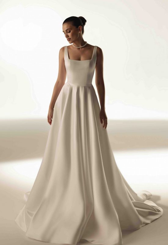 Erstes Bild des Brautkleids
