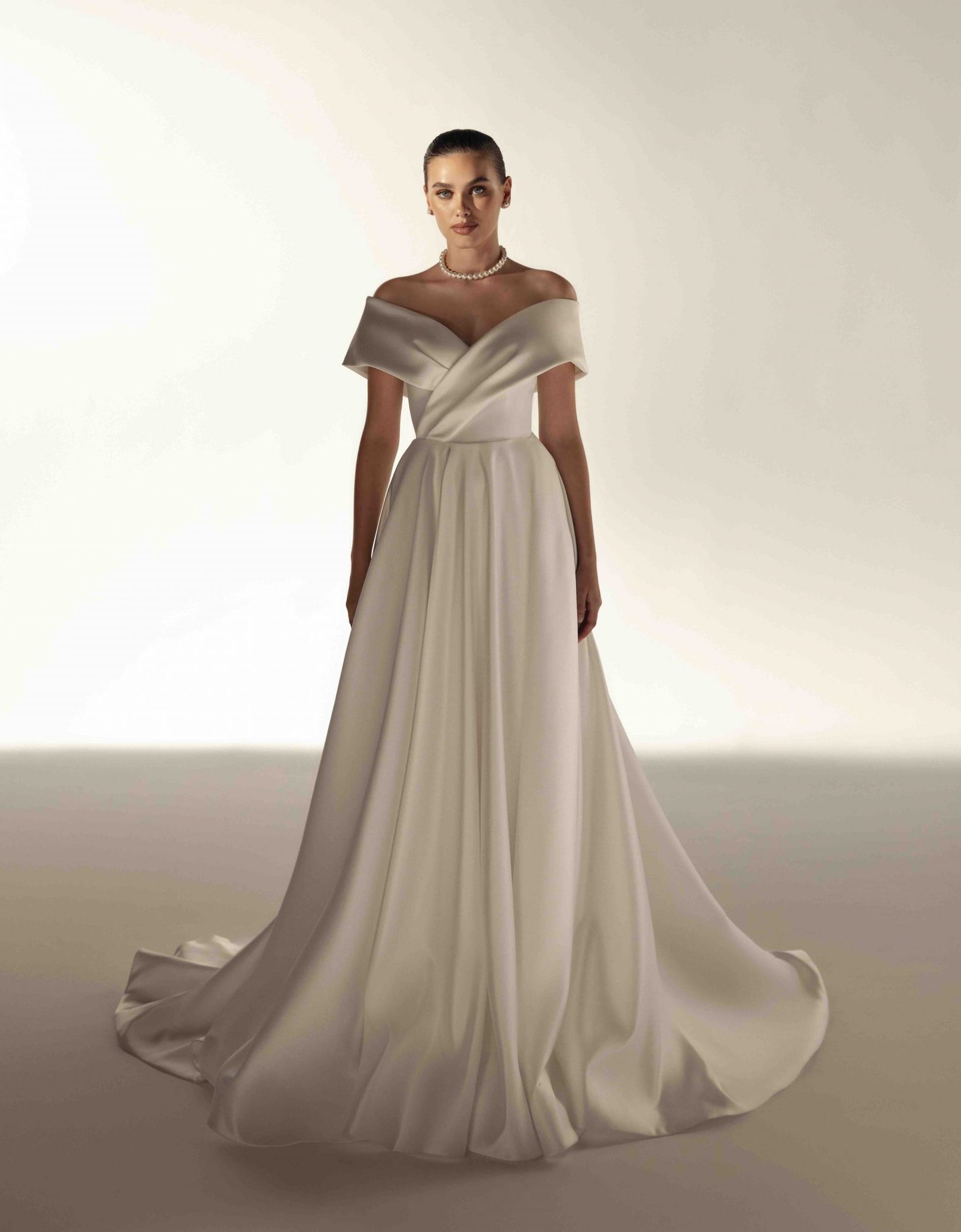 Erstes Bild des Brautkleids