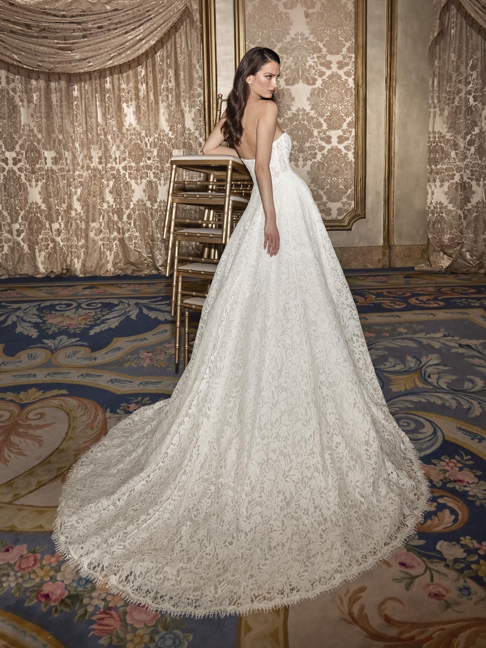 Zweites Bild des Brautkleids