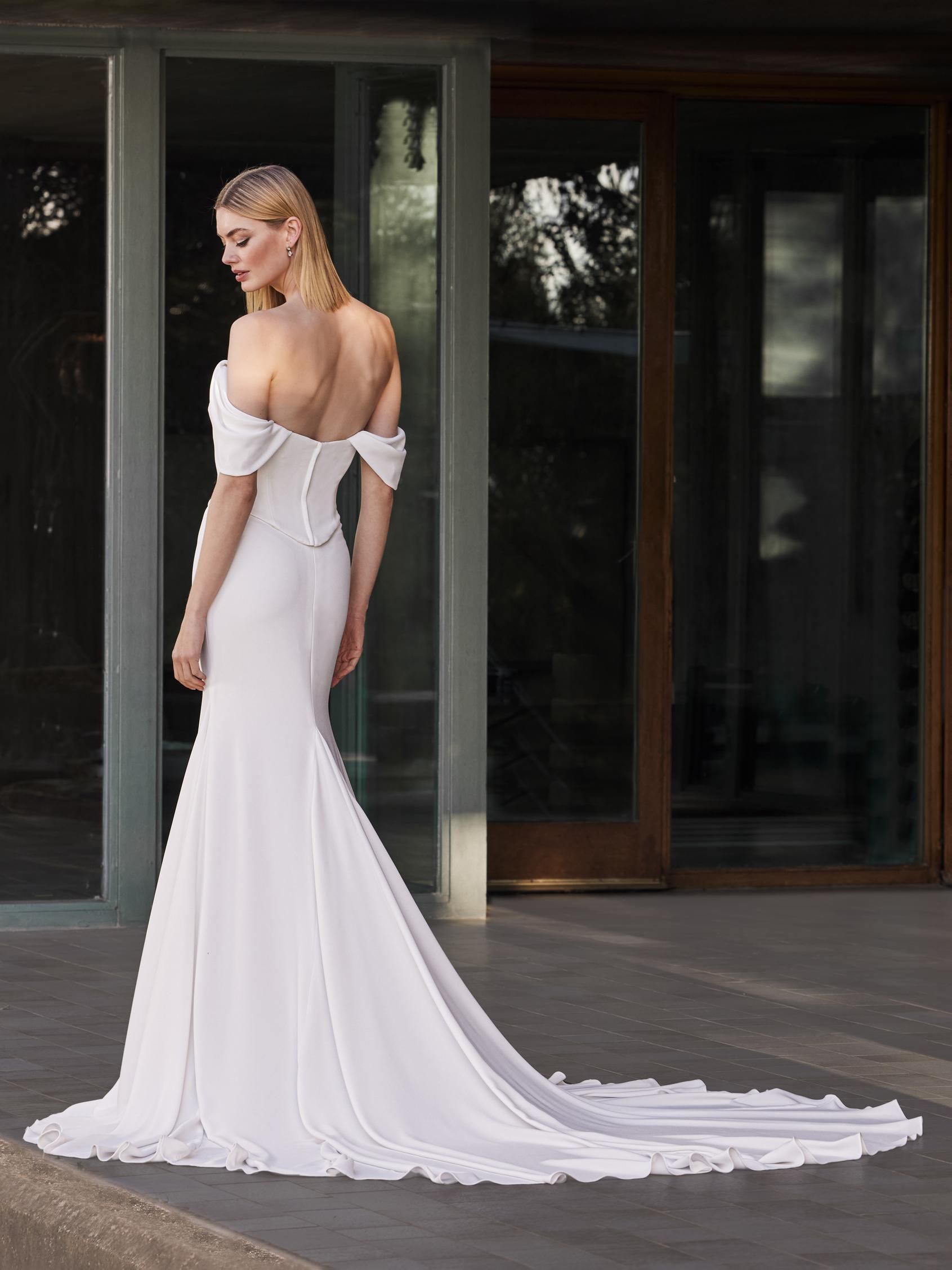Zweites Bild des Brautkleids