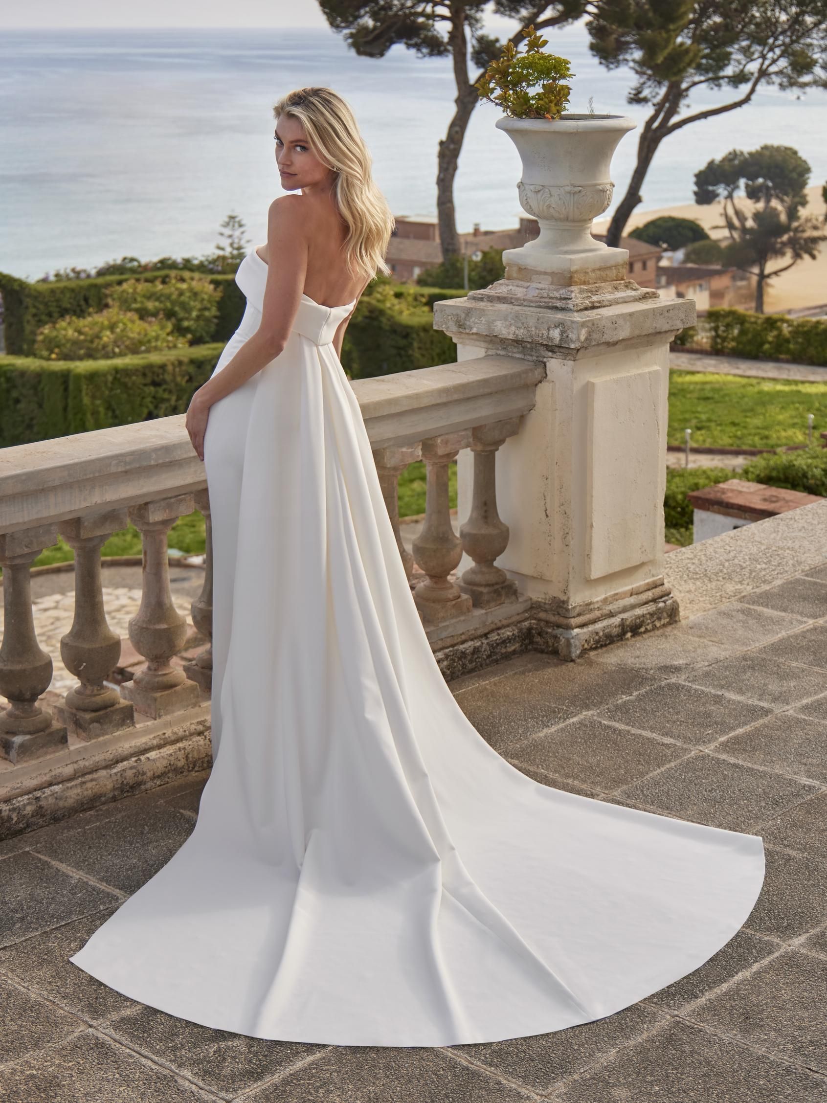 Zweites Bild des Brautkleids