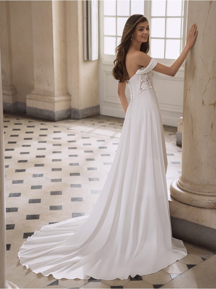 Brautkleid