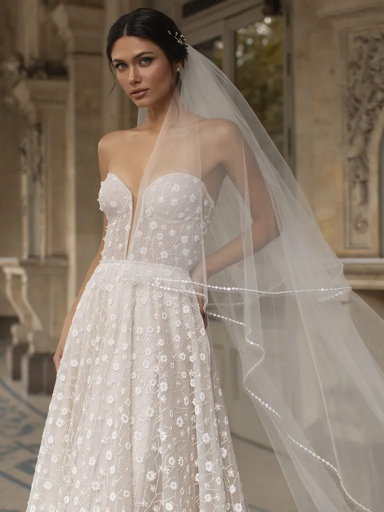 Brautkleid