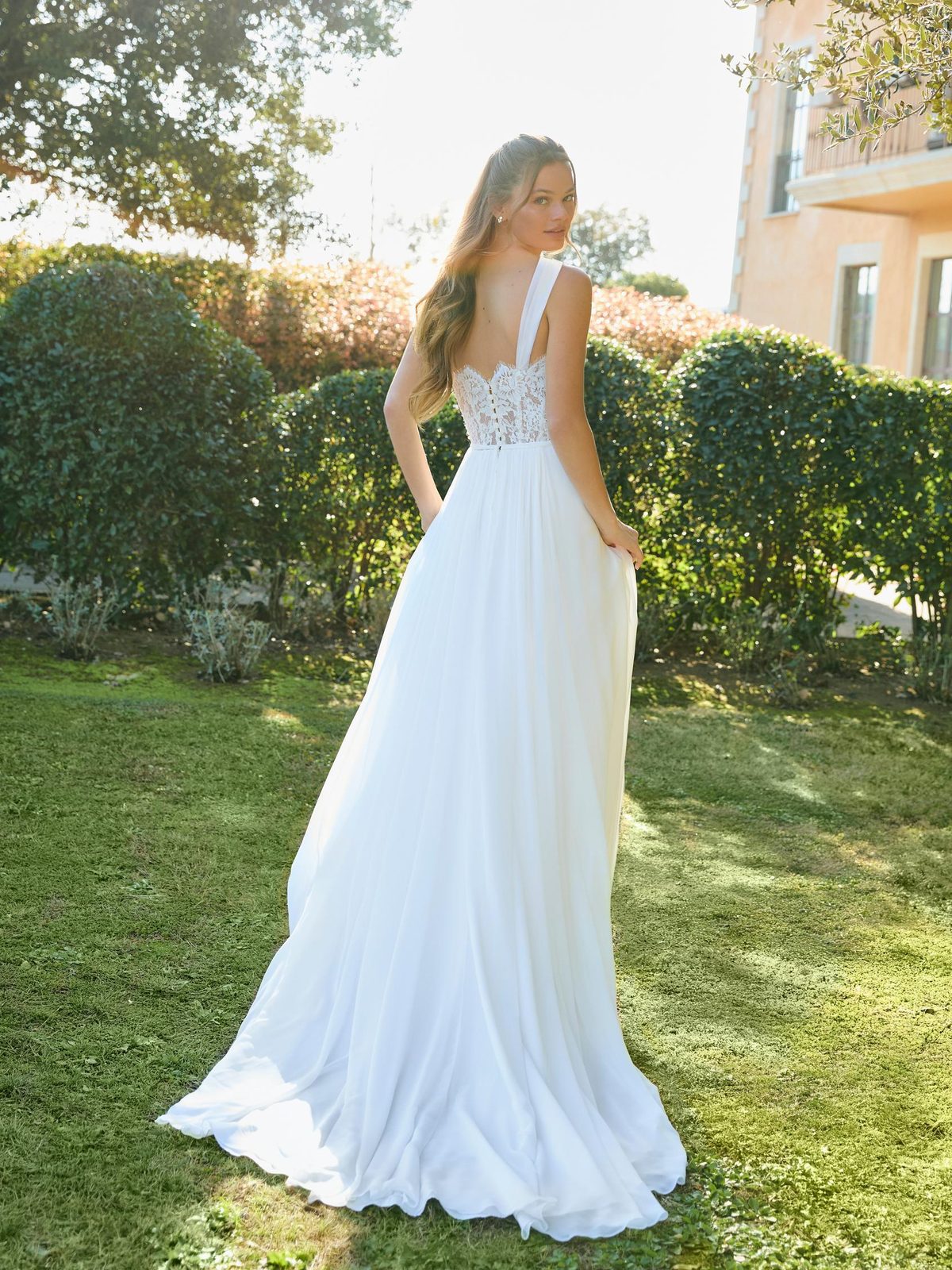 Brautkleid