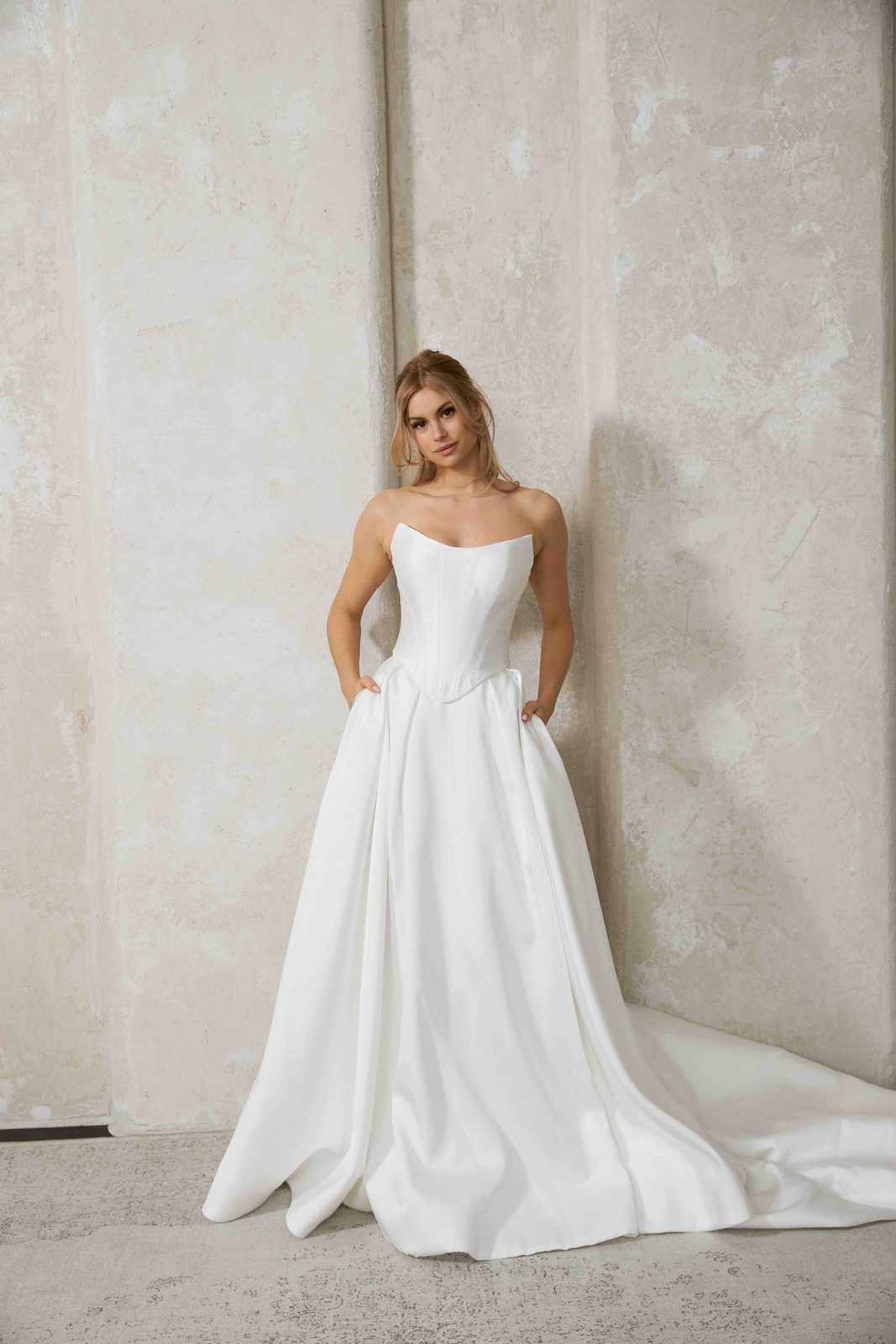 Brautkleid