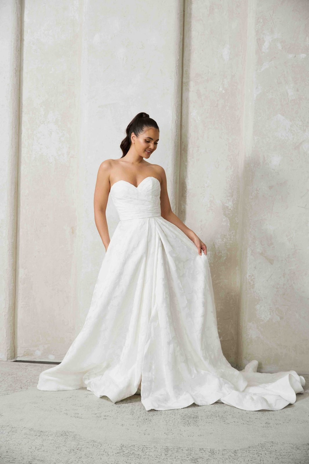 Brautkleid