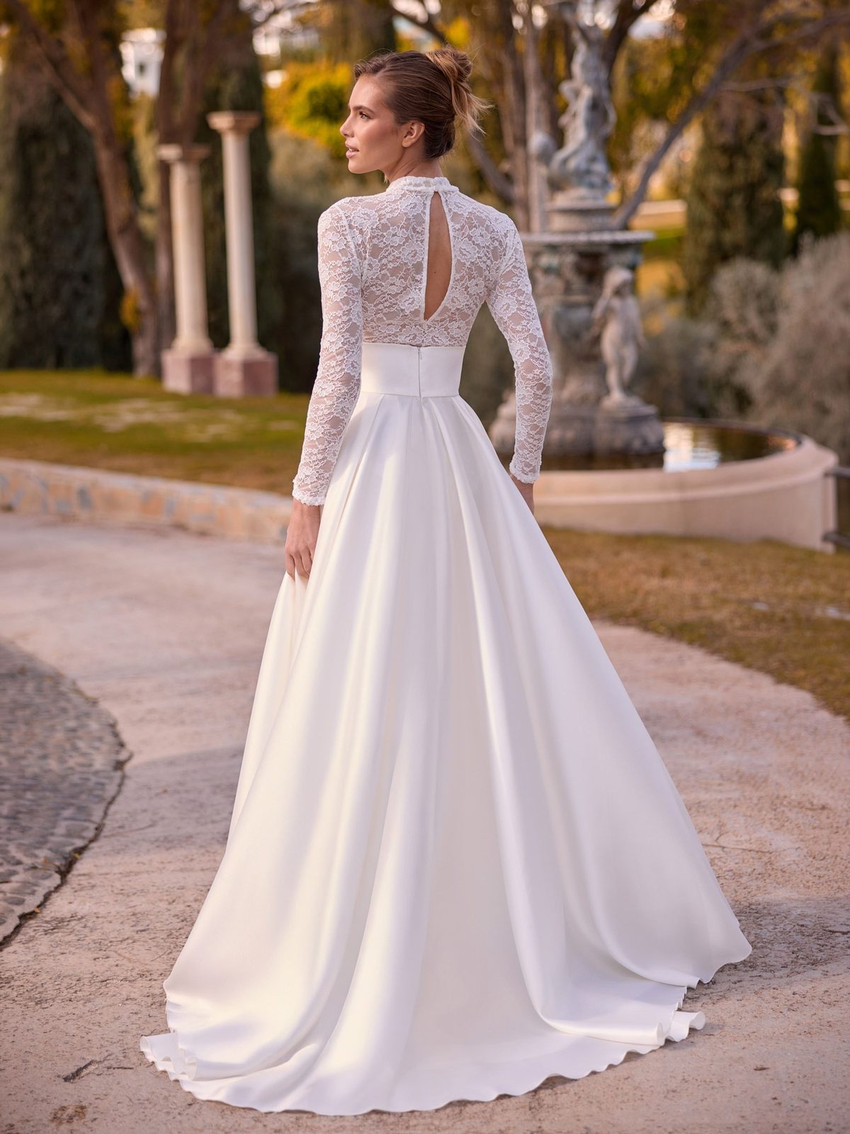 Brautkleid