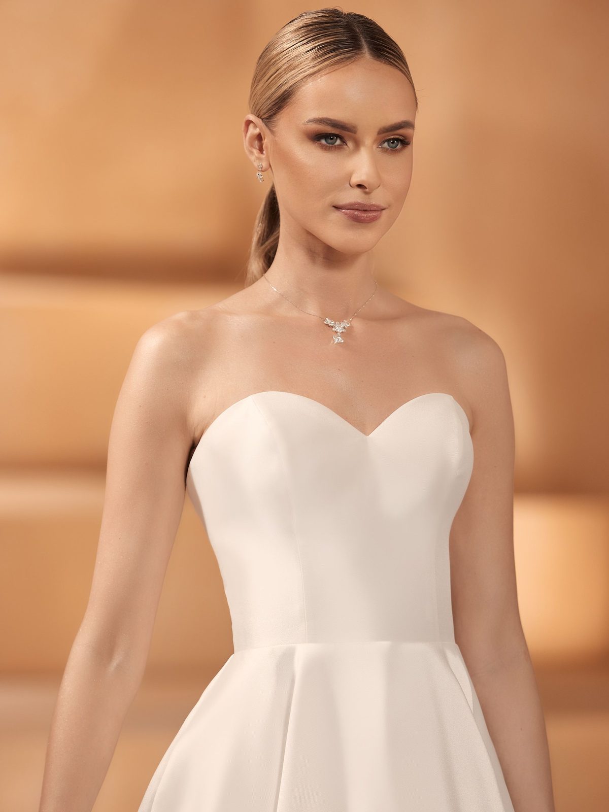 Brautkleid
