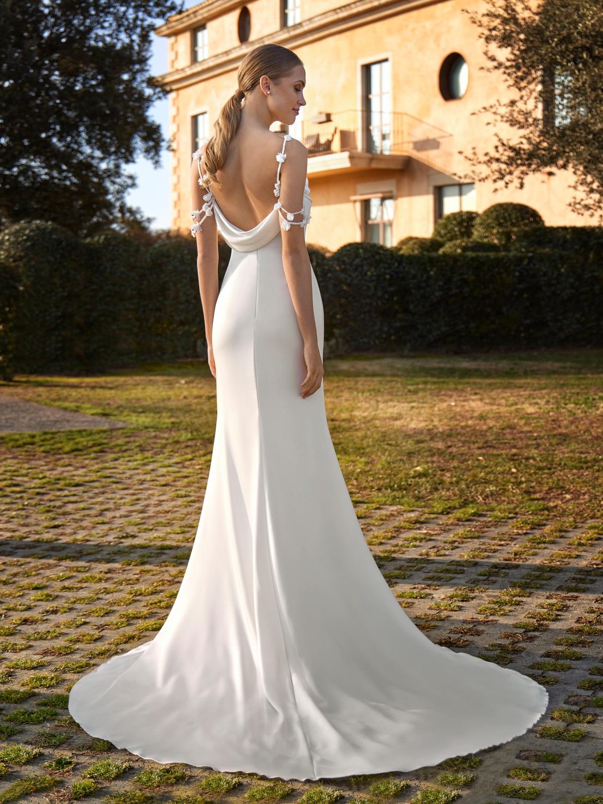 Brautkleid